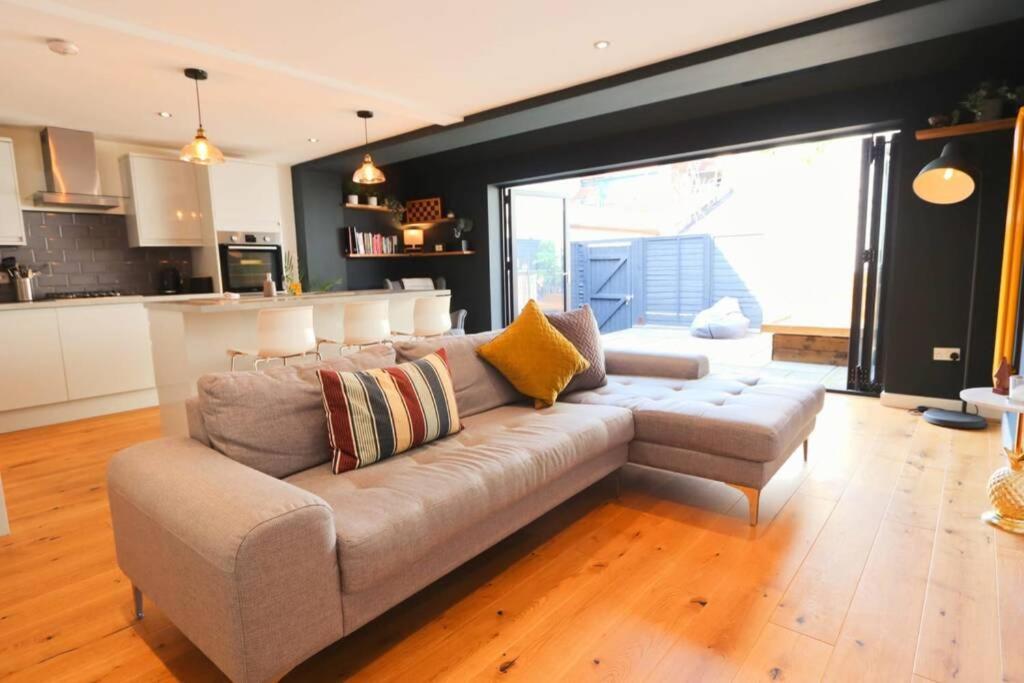 Hotwells Modern Mews Villa บริสตอล ภายนอก รูปภาพ